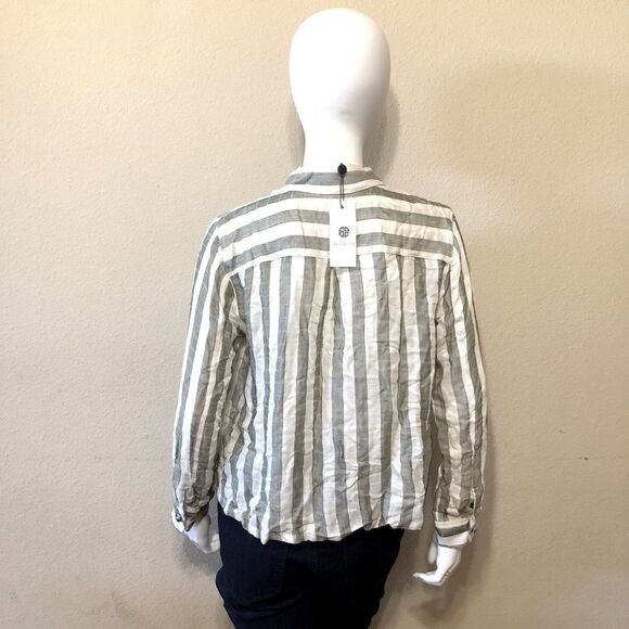 Socialite Stripe Blouse Size Medium - Picture 5 of 13